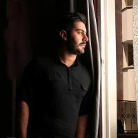 دانلود و پخش آهنگ روزهای پرتقالی از رامین مقدم